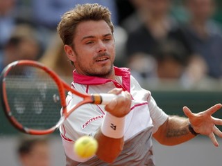 Stan Wawrinka nedal vo štvrťfinále Rogerovi Federerovi šancu.