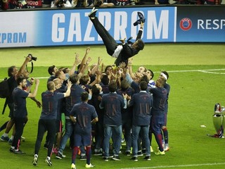 Enriqueho prvá sezóna na lavičke Barcelony mala napokon dokonalý koniec.