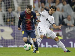 Sami Khedira (vpravo) pôsobil v Reale Madrid od roku 2010.