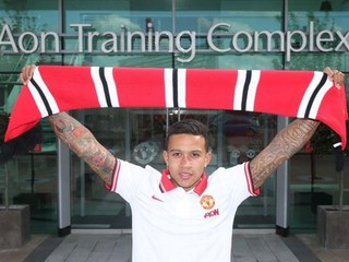 Depay je oficiálne hráčom United. Sen sa stal skutočnosťou, hovorí