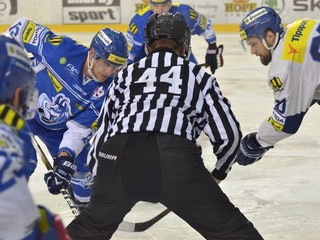 Galamboš (vpravo) pôsobil naposledy v martinskom klube.