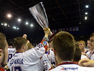 Slováci idú obhajovať zlato, ženy striebro