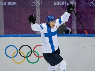 Jussi Jokinen získal v drese Fínska tri bronzové medaily na MS.