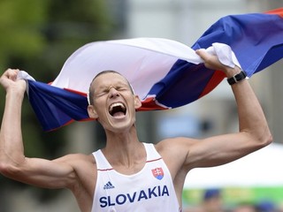 Chodec Matej Tóth sa na olympiádu kvalifikoval vo dvoch disciplínach  - na 20 km aj na 50 km.