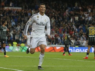 Cristiano Ronaldo sa teší z gólu proti Malage.