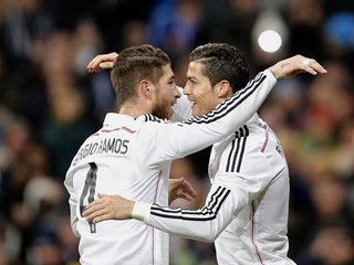 Real Madrid je aj po tomto kole Barcelončanom stále v pätách.