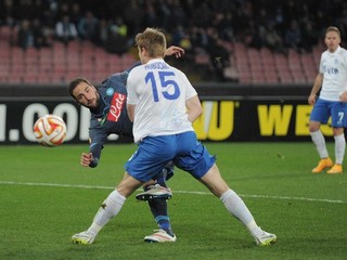 Hubočan (č. 15) je pevnou súčasťou zostavy moskovského Dinama. Z posledného ligového výsledku však radosť určite nemá.