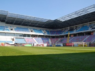 Štadión v Trnave postupne nadobúda svoju podobu.