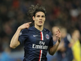 V zápase exceloval predovšetkým Edinson Cavani.