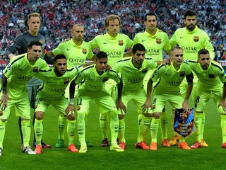 Základná zostava Kataláncov tesne pred výkopom odvetného duelu v Mníchove.