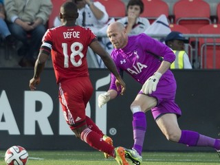 Brad Friedel mal bohatú a vydarenú futbalovú kariéru.