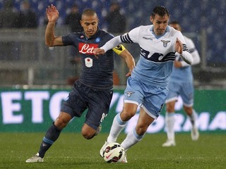 Miroslav Klose (vpravo) strelil jediný gól Lazia.