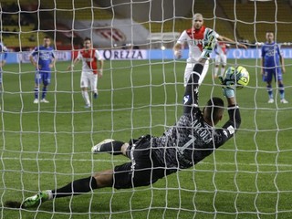 Bastii v Monacu nepomohlo ani to, že brankár Areola chytil pokutový kop Layvina Kurzawu.