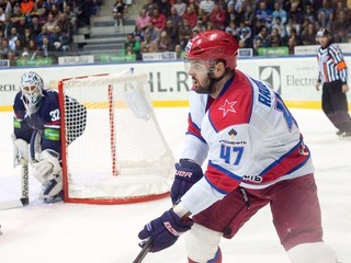 Alexander Radulov je jednou z najväčších hviezd KHL.