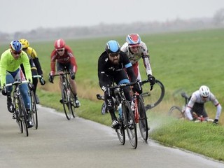 Sagan potrebuje načerpať sily, v nedeľu dokončil jediný z tímu