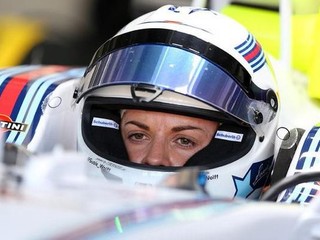 Ecclestone navrhuje vytvoriť seriál MS špeciálne pre ženy