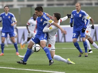 Domáci favorit v pohárovom semifinále nezaváhal, AS Trenčín - Dukla Banská Bystrica 2:0