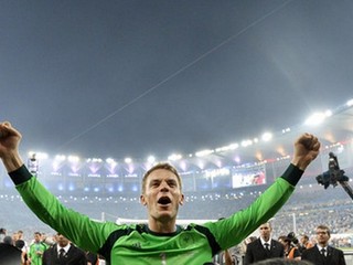 Neuer je najlepším brankárom sveta za rok 2014