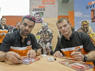 Štefan Svitko a Ivan Jakeš (vľavo).