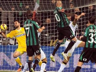 Sassuolo remizovalo s Udinese, AC Turín s AC Miláno
