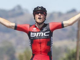 Tretiu etapu na Tour Down Under vyhral Dennis, vedie aj celkovo