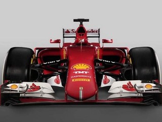 Ferrari predstavilo nový monopost SF15-T, Vettel sa nevie dočkať