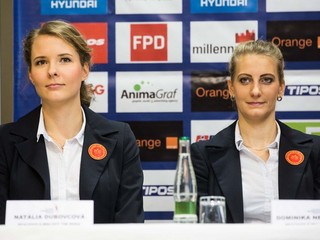 Zľava: Natália Dubovcová a Dominika Nestarcová.