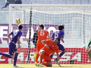 Jose Basanta (vľavo) vyrovnáva v 18. minúte na 1:1.