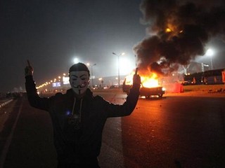 Výtržnosti pred futbalovým zápasom v Egypte si vyžiadali najmenej 20 mŕtvych