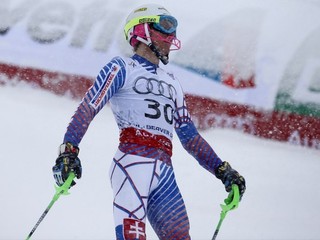 Slovenský lyžiar Adam Žampa v cieli 2. kola slalomu na MS v lyžovaní v americkom Beaver Creeku v nedeľu 15. februára 2015.