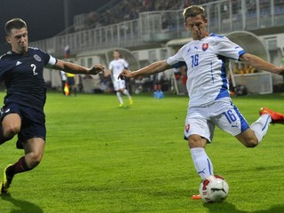 Patrik Hrošovský (vpravo) je súčasťou futbalovej reprezentácie.