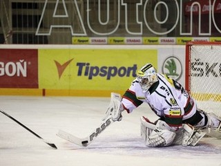 Brankár Skalice Lipovský nepustil gól.