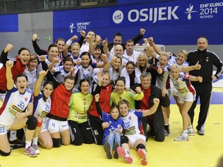Slovenky na šampionáte hrajú v nedeľu s Holandskom, v utorok so Švédskom a v stredu s Nemeckom.