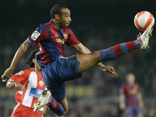 Thierry Henry si zahral aj za Barcelonu.