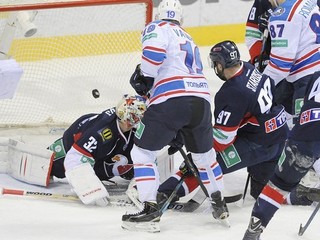 Slovan dostáva gól na 1:1.