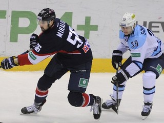 O výhre Sibiru rozhodol Stepan Sannikov (vpravo) na archívnej snímke.