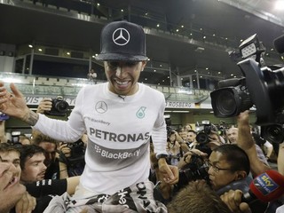 Majster sveta F1 Lewis Hamilton.