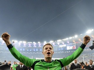 Manuel Neuer krátko po zisku titulu majstra sveta.