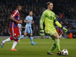Podľa francúzskeho denníka L'Equipe je najlepším hráčom sveta Manuel Neuer (v zelenom).