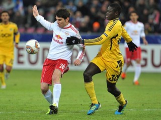 Jonathan Soriano (vľavo)