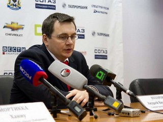 Tréner Astany Andrej Nazarov.