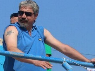 Fanúšika Kostasa Katsulisa ubili chuligáni na smrť.