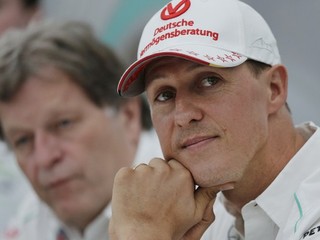 Schumacherov stav sa pomaly zlepšuje, uzdravovanie potrvá roky