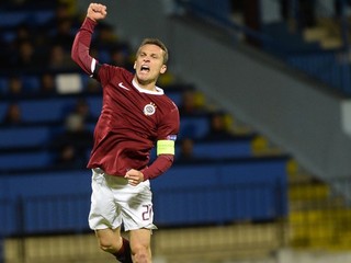 Kapitán Sparty Praha David Lafata sa raduje z gólu.