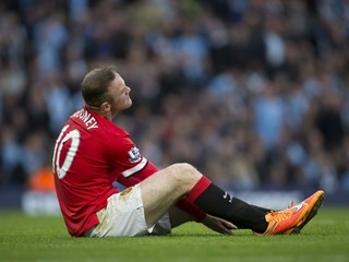 Wayne Rooney počas manchesterského derby.