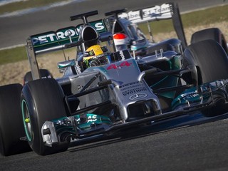 Po víkendových pretekoch je Lewis Hamilton najlepším Britom histórie F1.