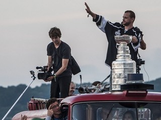 Marián Gáborík so Stanleyho pohárom.