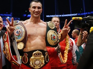 Vladimir Kličko je majstrom sveta v superťažkej hmotnosti štyroch rôznych boxerských federácií - IBF, IBO, WBO a WBA