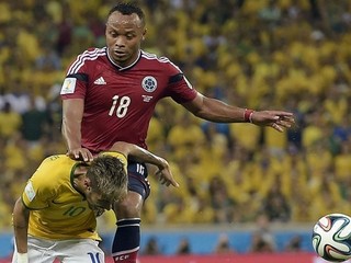 Zákrok Zunigu na Neymara.