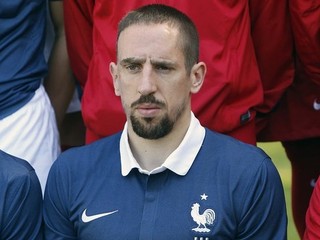 Franck Ribéry vynechal MS v Brazílii pre zranenie.